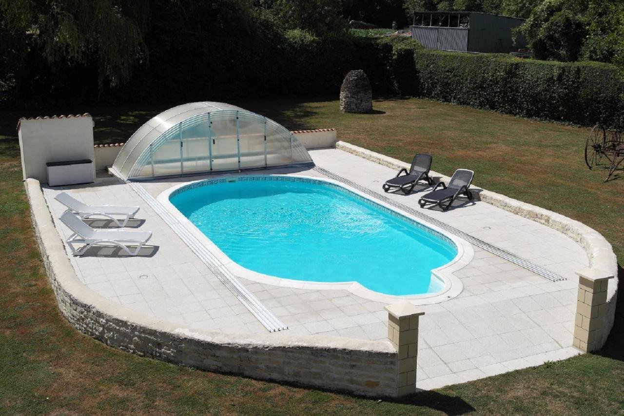 Gites Les Grandes Ecures Mons  Exterior photo